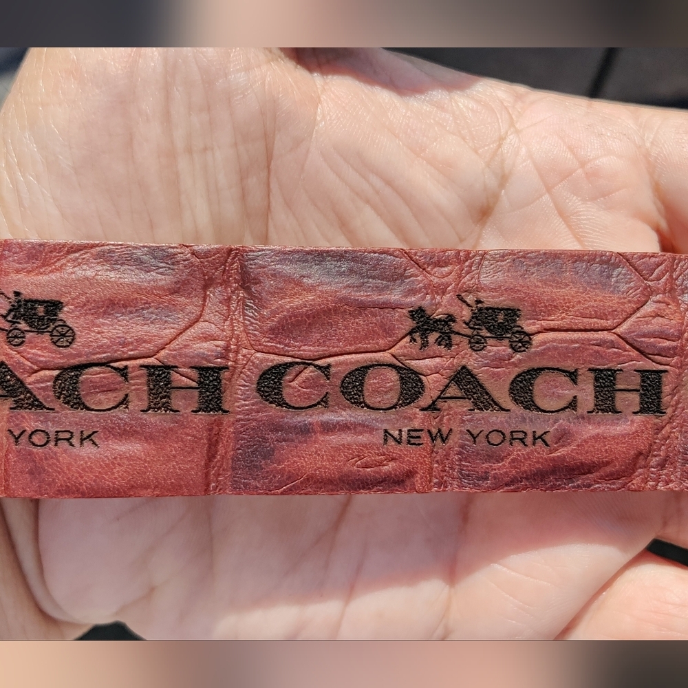 Leather wrist bracelet strap